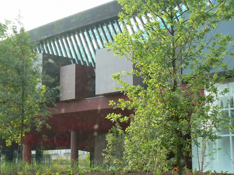 cote quai brandy: exterieur musee quai branly 020